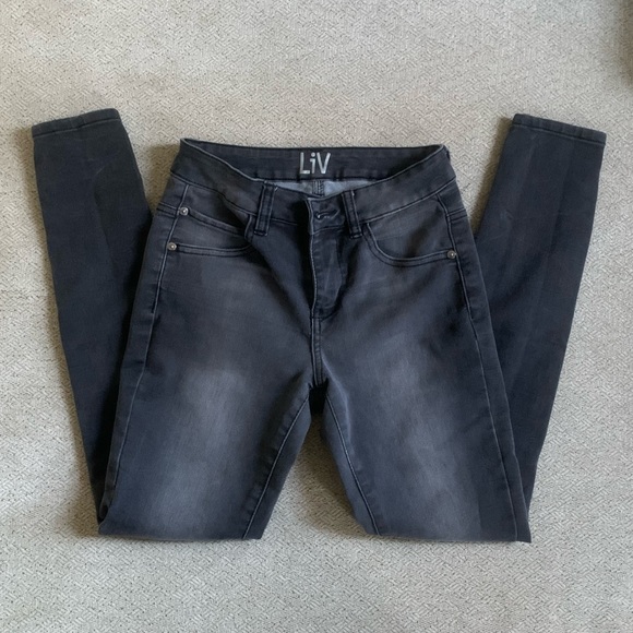 dELiA*s Denim - Delia’s Liv Style Black Jeans Size 3-4